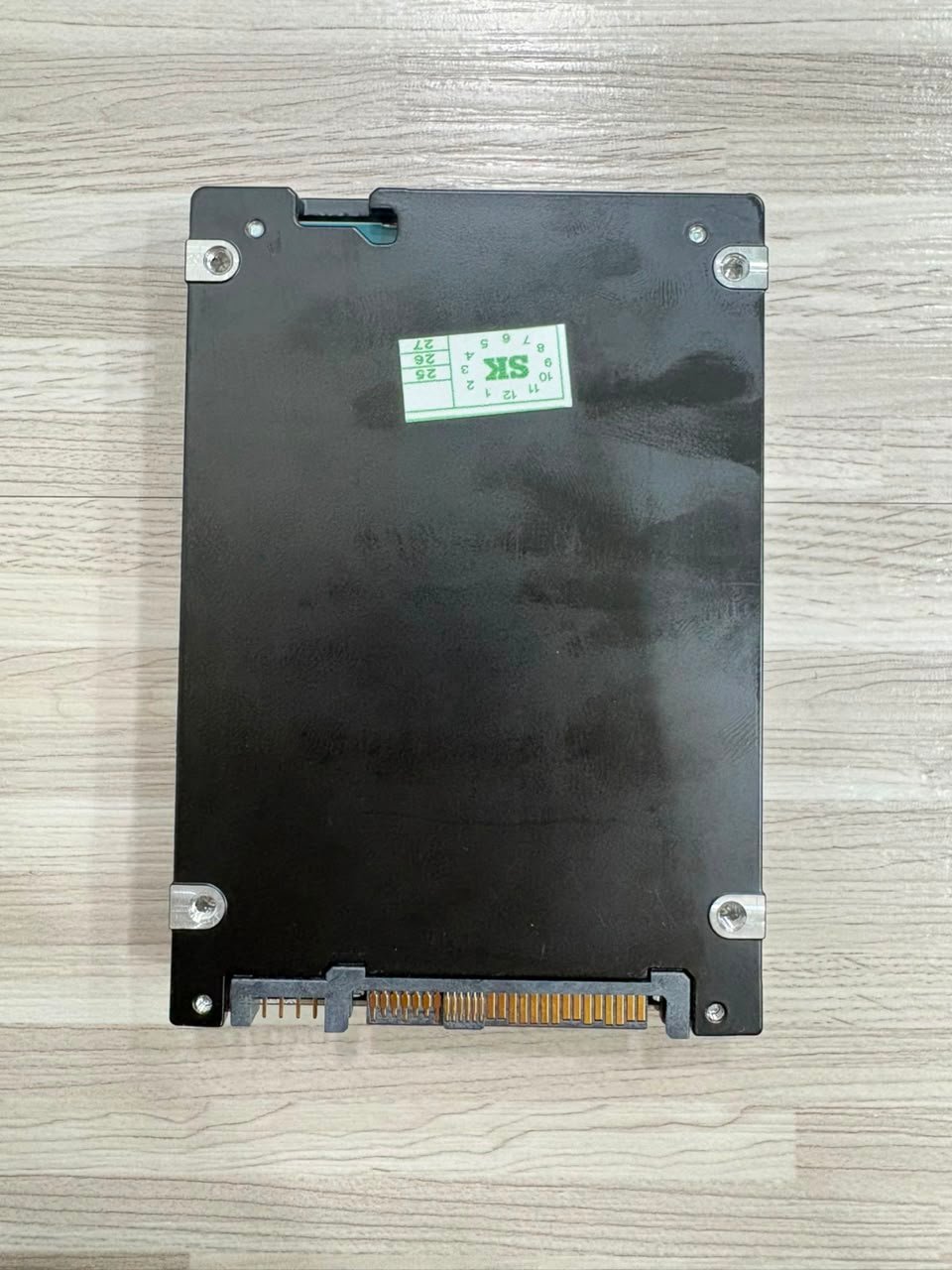 SSD Server Dell EMC 1.6TB SAS 24Gbps Enterprise - Second Health 100% - Image 3