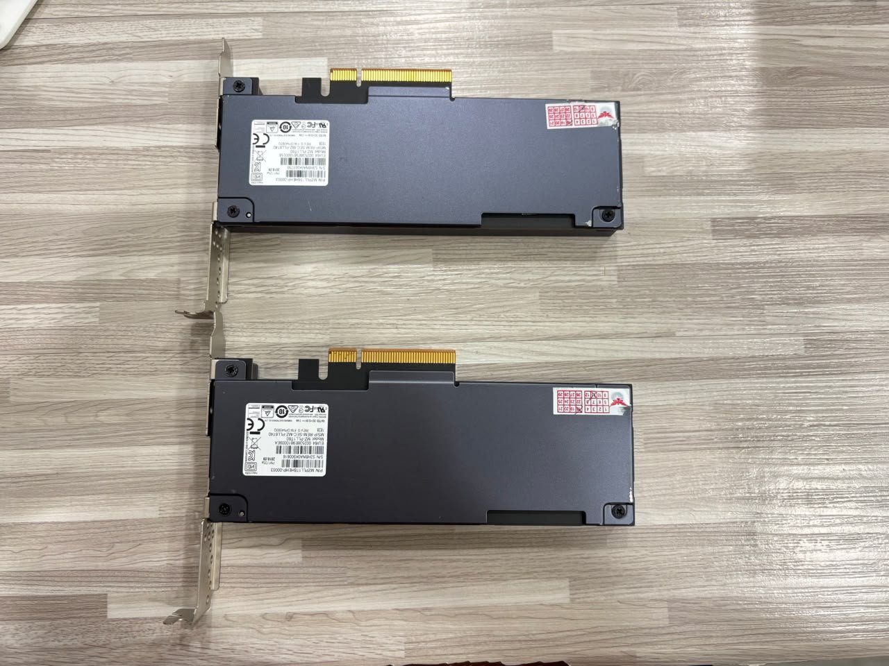 Enterprise SSD NVMe PCIe Add-In Card (AIC) 1.6TB - Low Latency High Endurance - Image 2